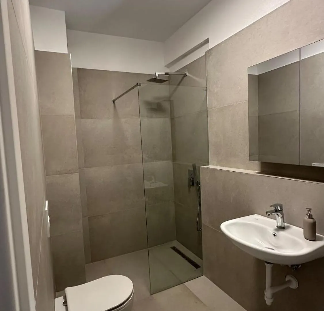 Grey25 Apartment Vlore